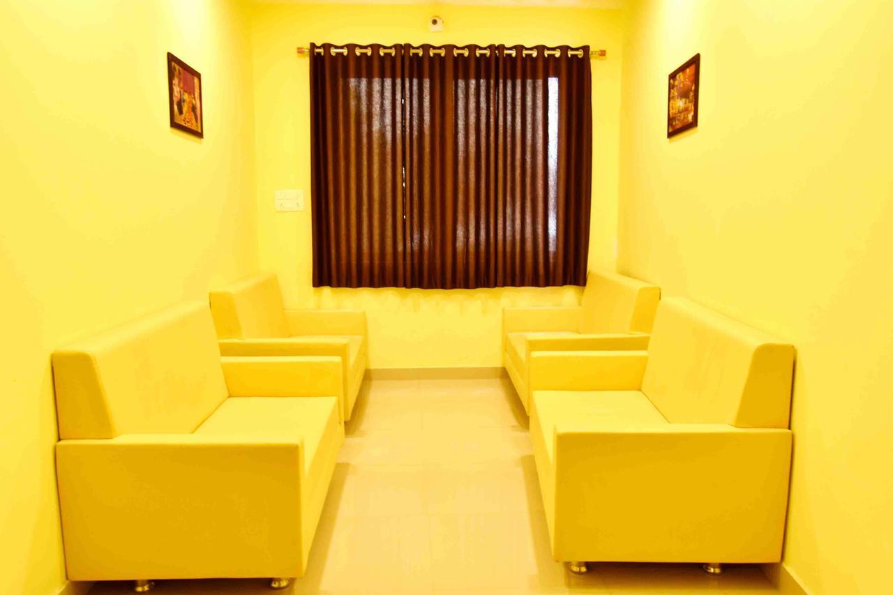 Hotel Hori Palace Удджайн Экстерьер фото