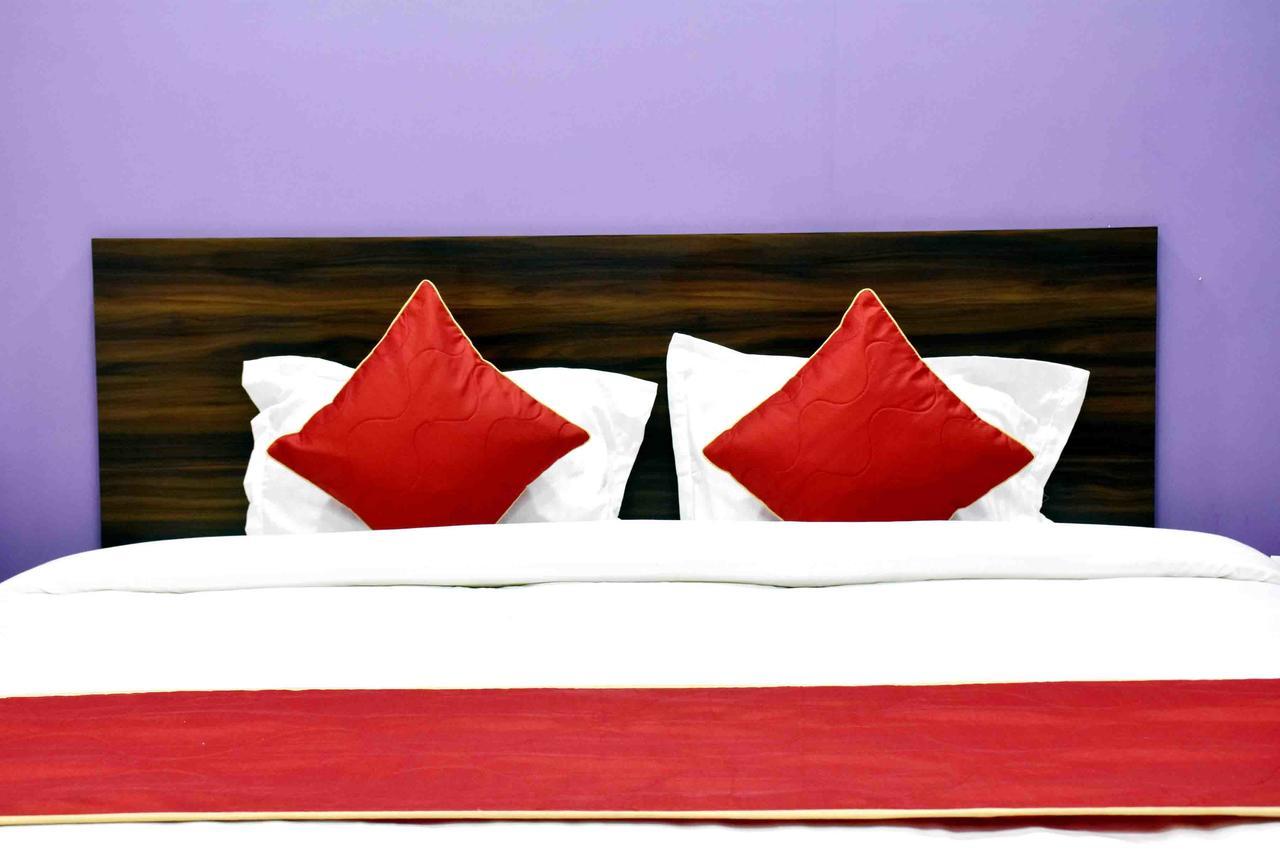 Hotel Hori Palace Удджайн Экстерьер фото