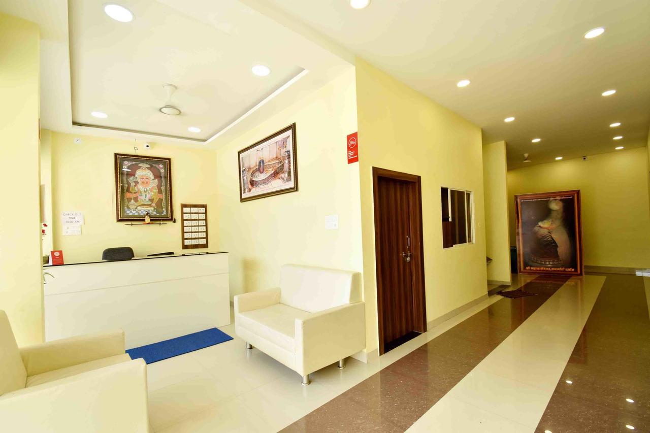 Hotel Hori Palace Удджайн Экстерьер фото