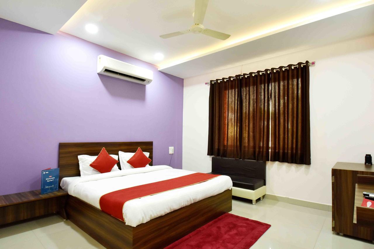 Hotel Hori Palace Удджайн Экстерьер фото